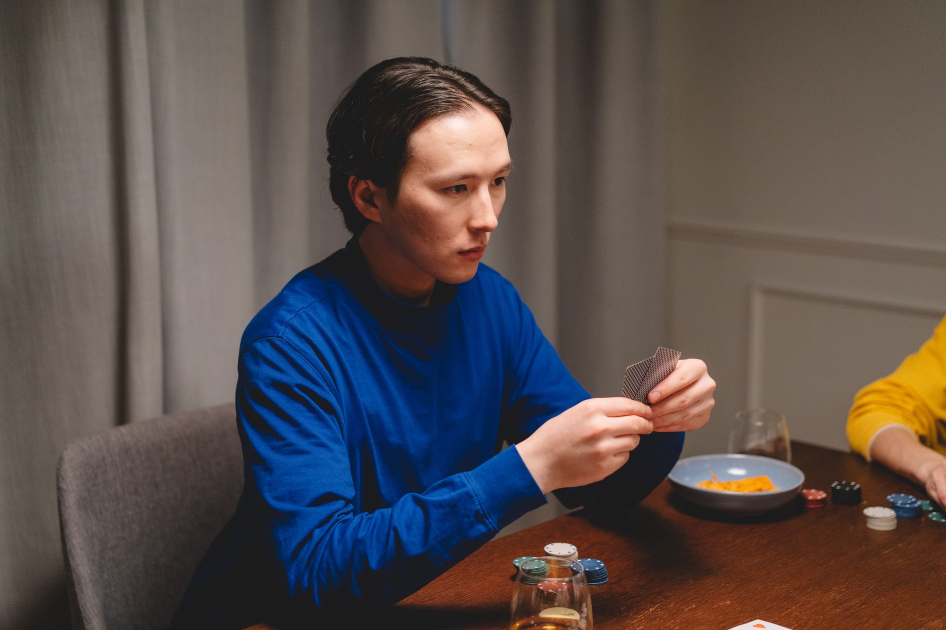 下注尺度为何要随牌面结构调整？三大维度拆解实战逻辑（要点图解）