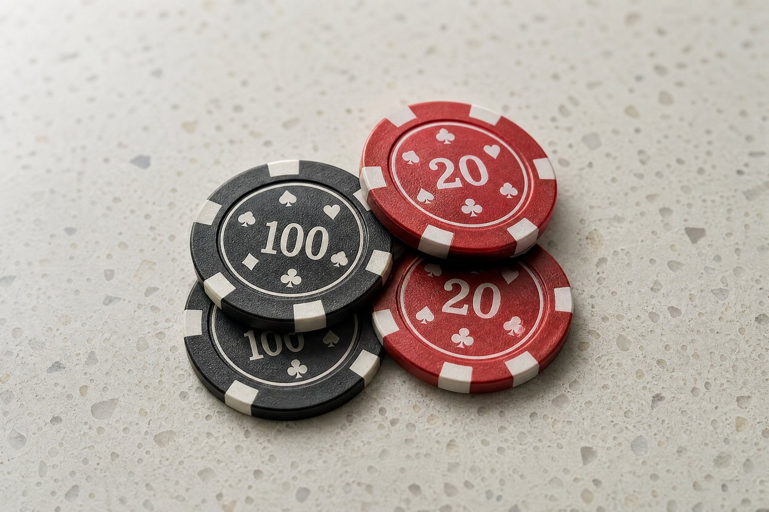 QQPOKER下注尺度3档选择:小注、中注、大注的适用场景(实战示例)